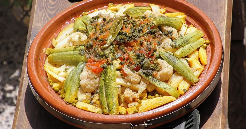 Le tajine : comprendre le mijotage avant de toucher aux épices
